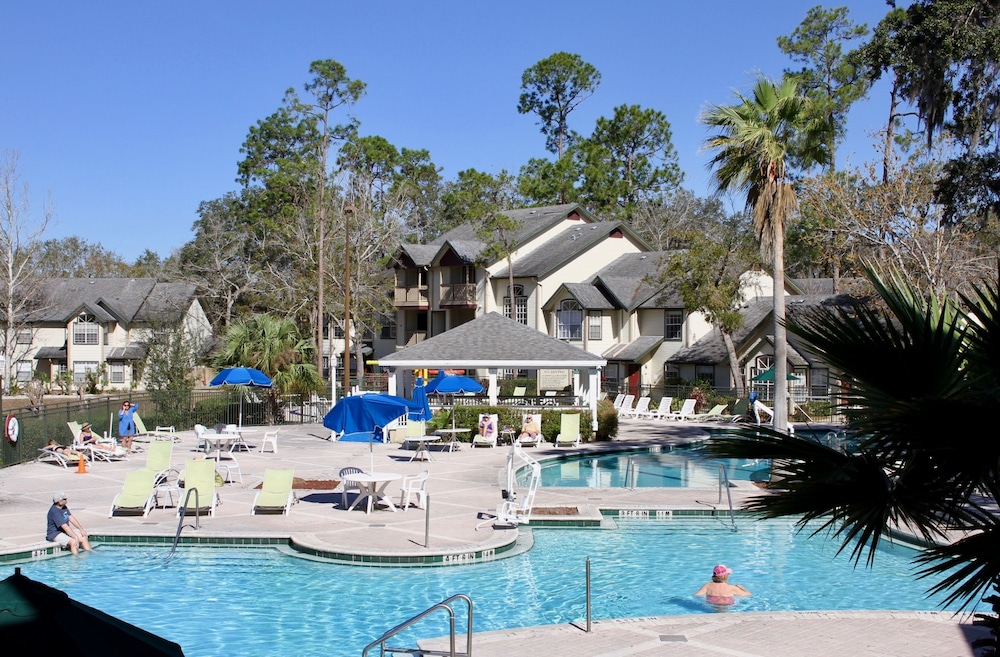 Magic Holiday Villas by ME