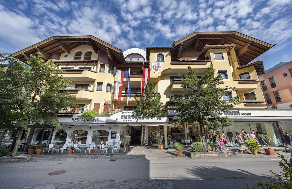 MANNI The Hotel