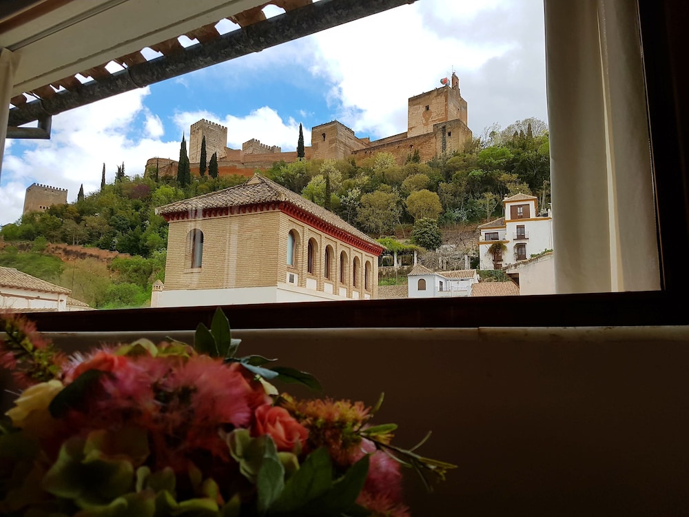 Palacio Cobertizo De Santa Ines