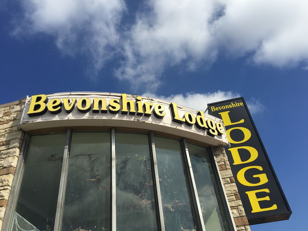 Bevonshire Lodge Motel