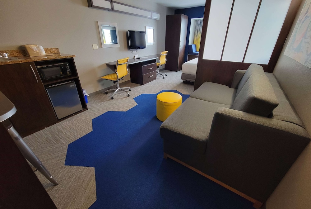 Microtel Inn & Suites by Wyndham Council Bluffs/Omaha