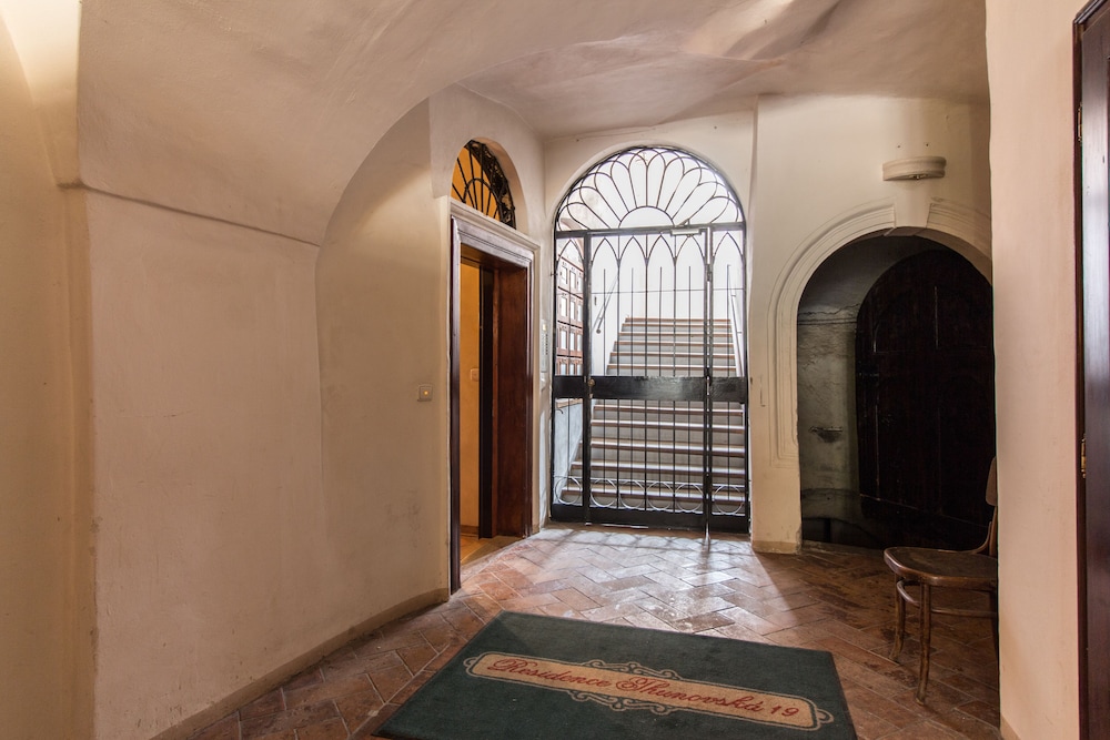Residence Thunovska 19