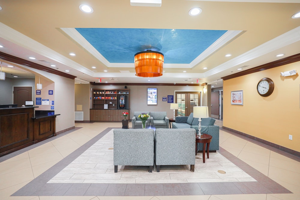 Best Western Plus Wasco Inn & Suites