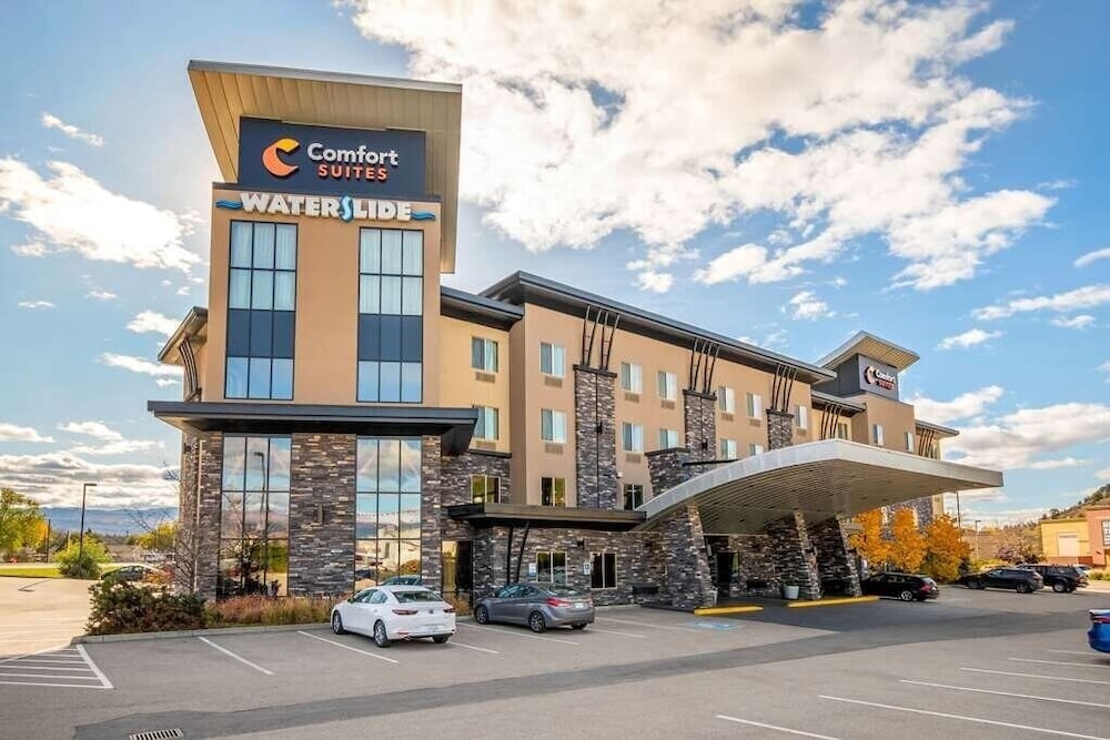 Comfort Suites Kelowna