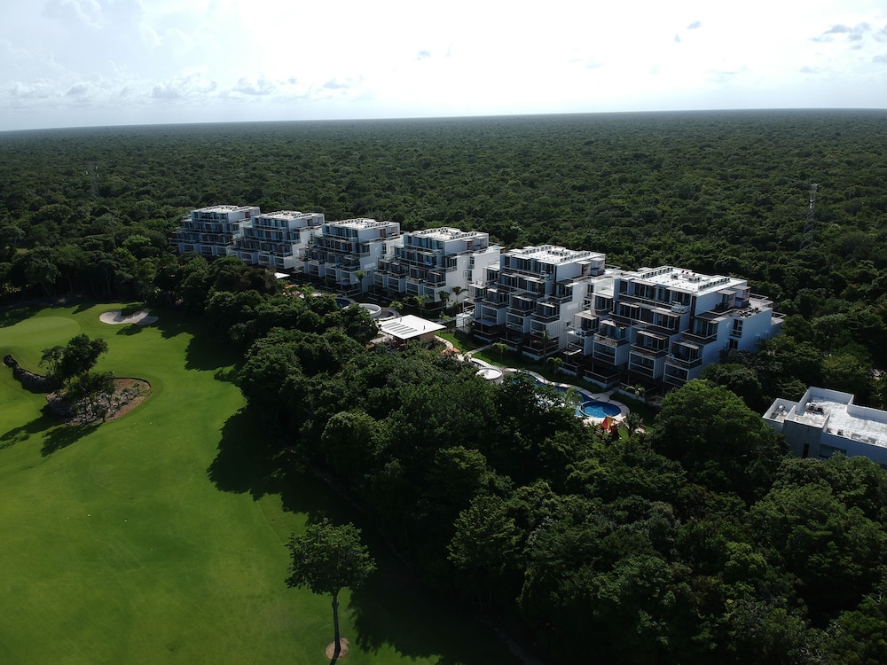 Riviera Maya Apartment at Bahia Principe