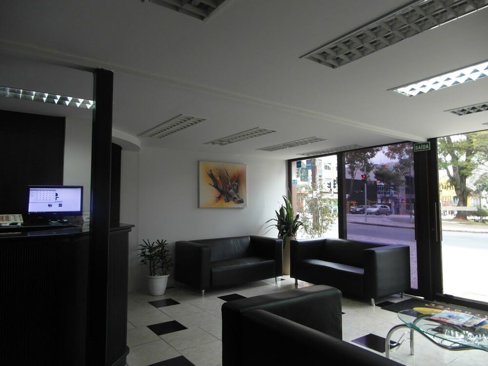 Hotel Miller Flat