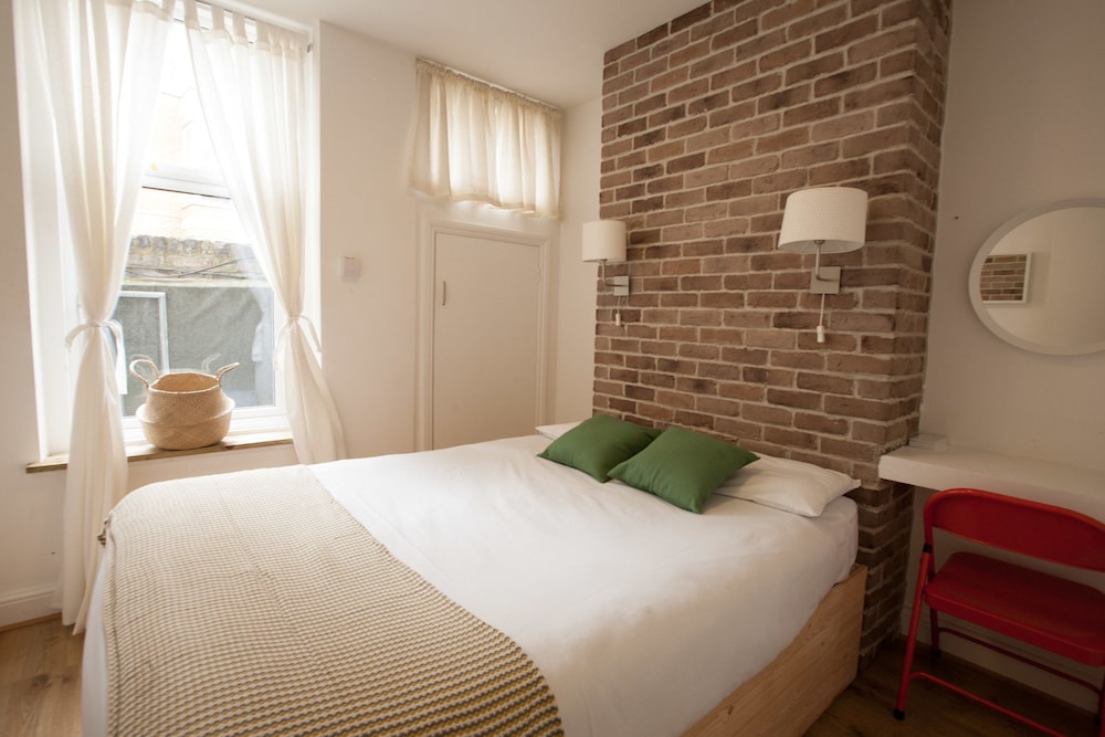 King Square Gardens by Allô Housing