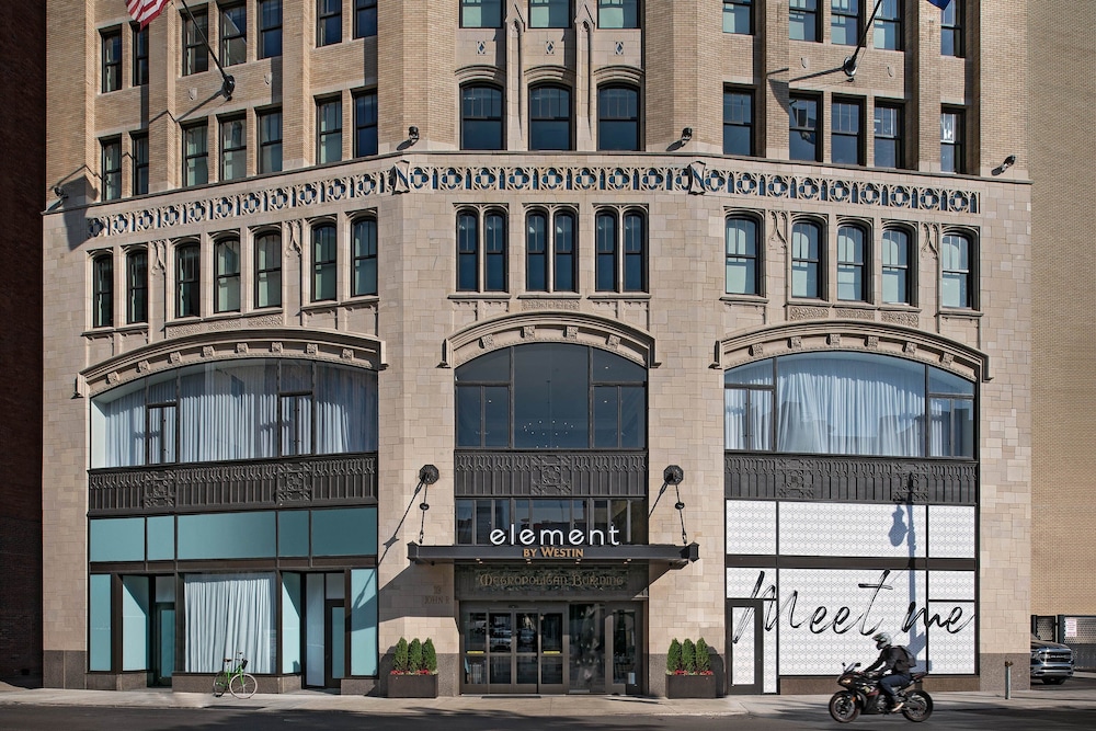 Element Detroit at the Metropolitan