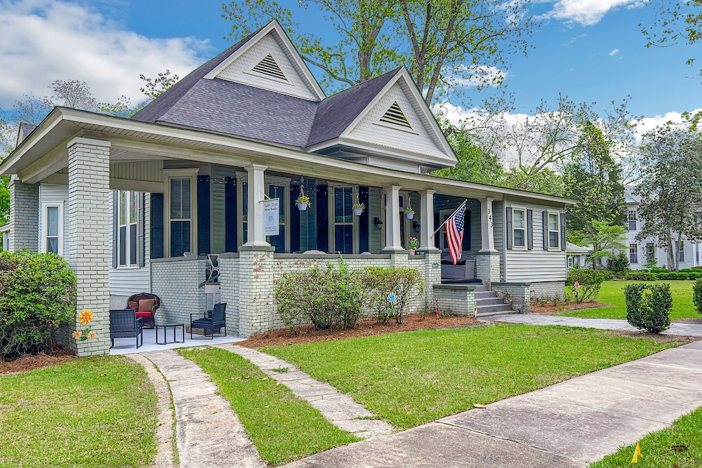 Baker Street Bed and Breakfast