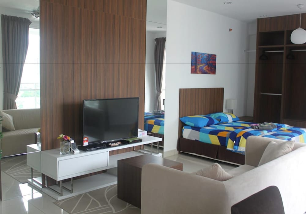 Studio At Mansion One