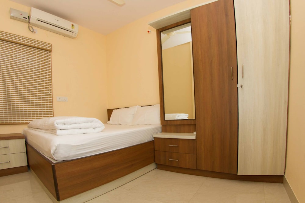 Rainbow Service Apartment