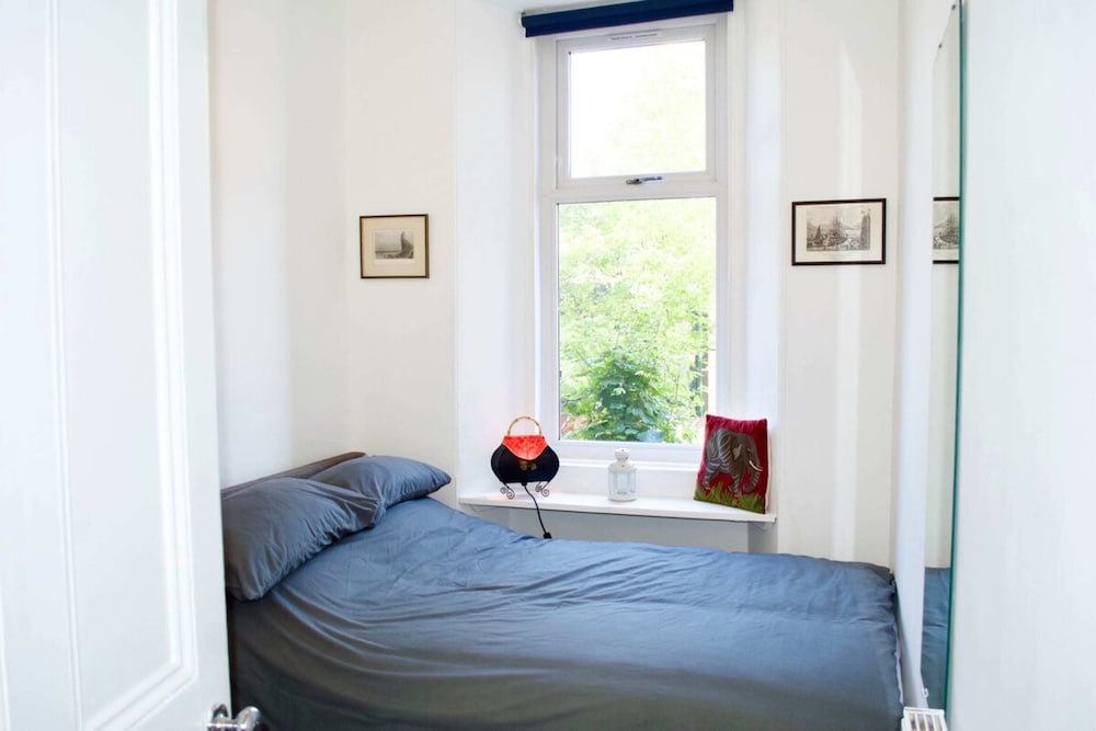 Charming, Bright & Comfortable - Sleeps 2