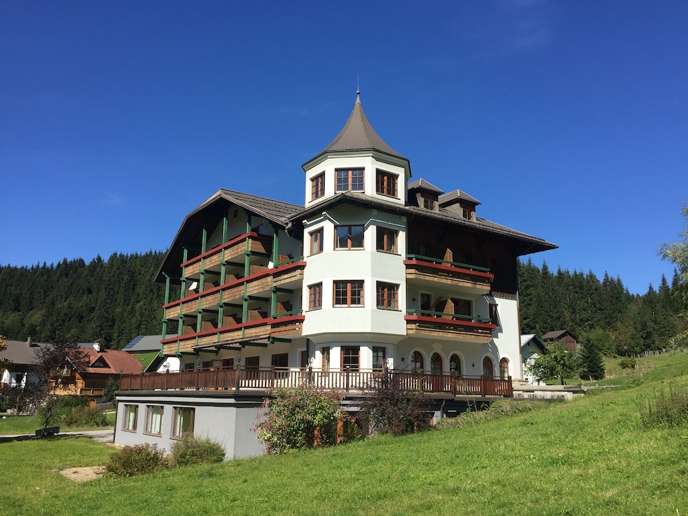 Jagdhof Hotel