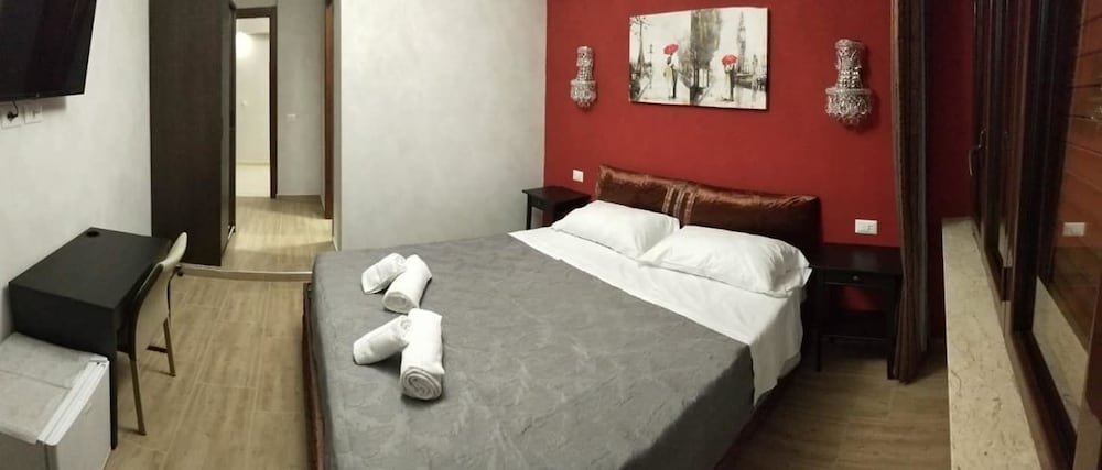Seven Miracles Inn