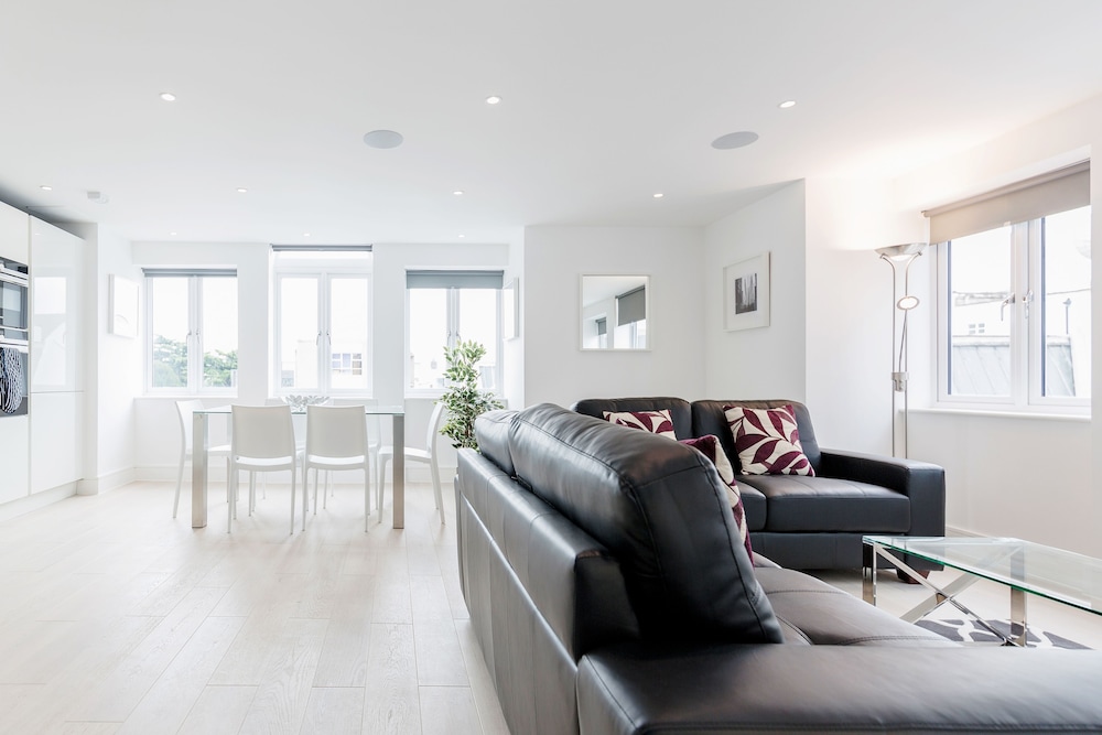 Roomspace Apartments -Walpole Court