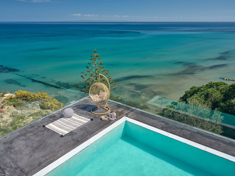 Sueño Luxury Villa