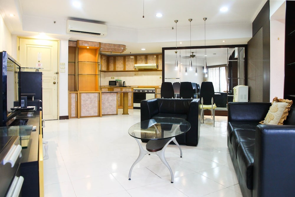 2BR Family Sudirman Condominium Apartment near Plaza Semanggi