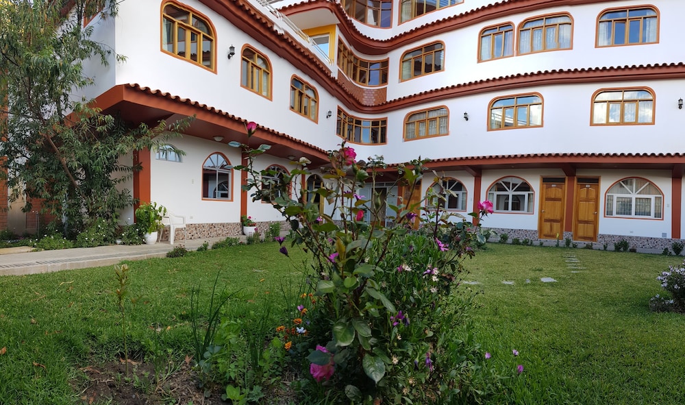 Hotel Morales