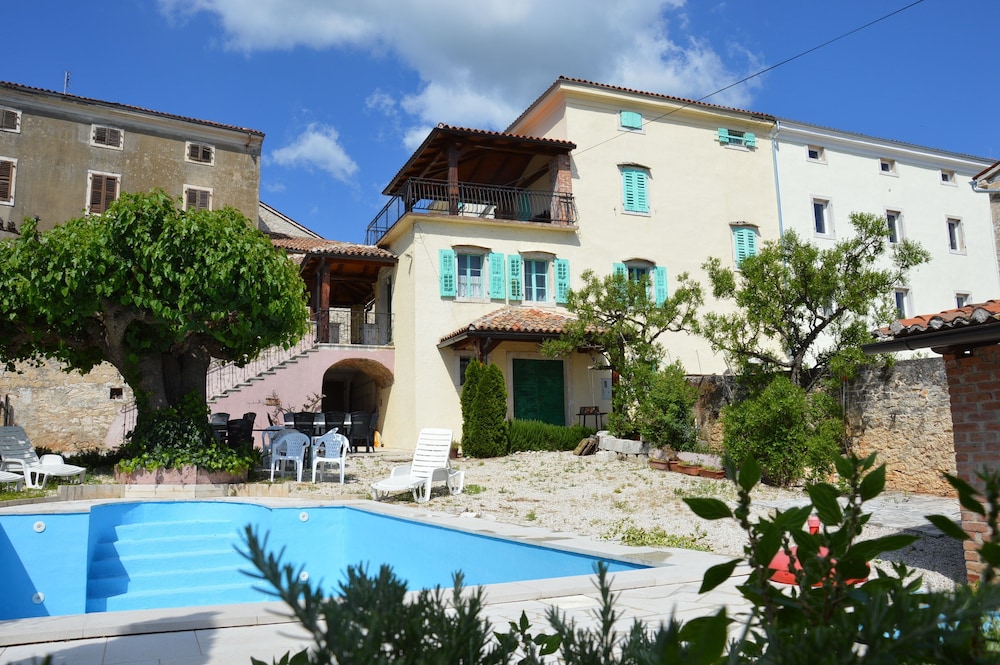 Villa Angiolina
