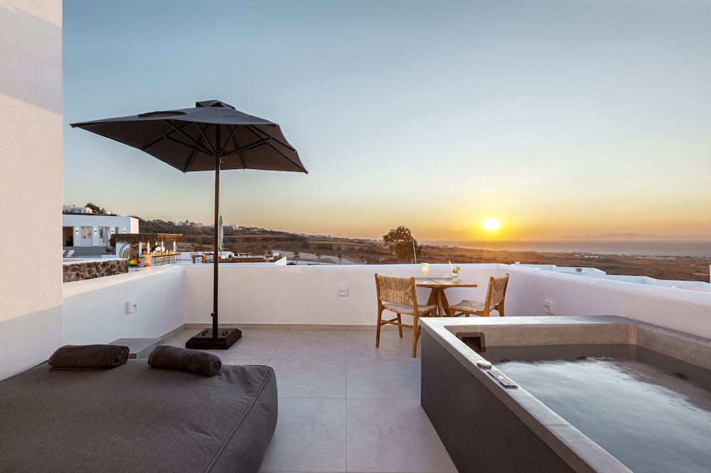 Secret View Hotel