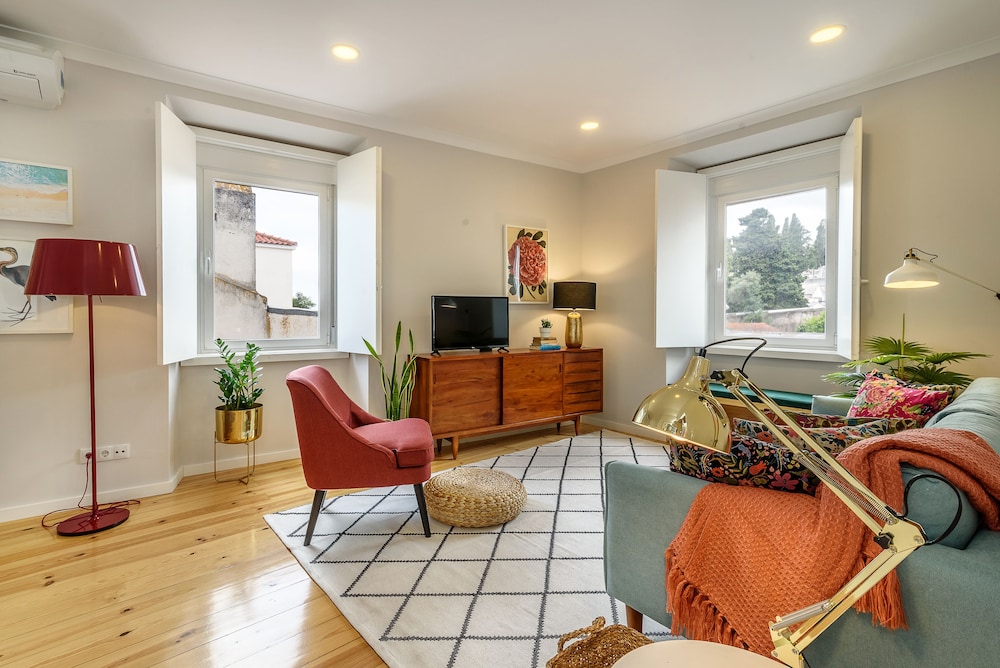 Campo de Ourique Premium Apartment