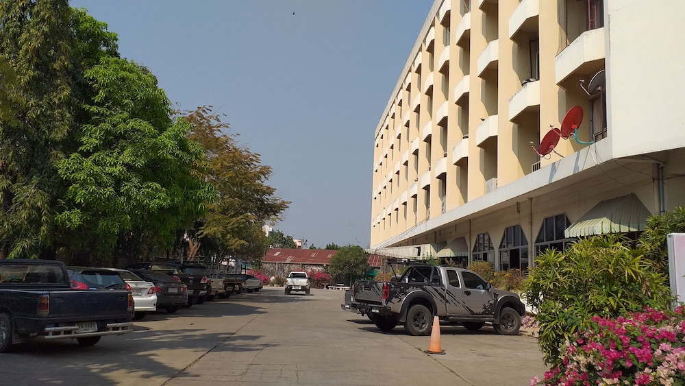 Sirichai Hotel - Chaiyaphum