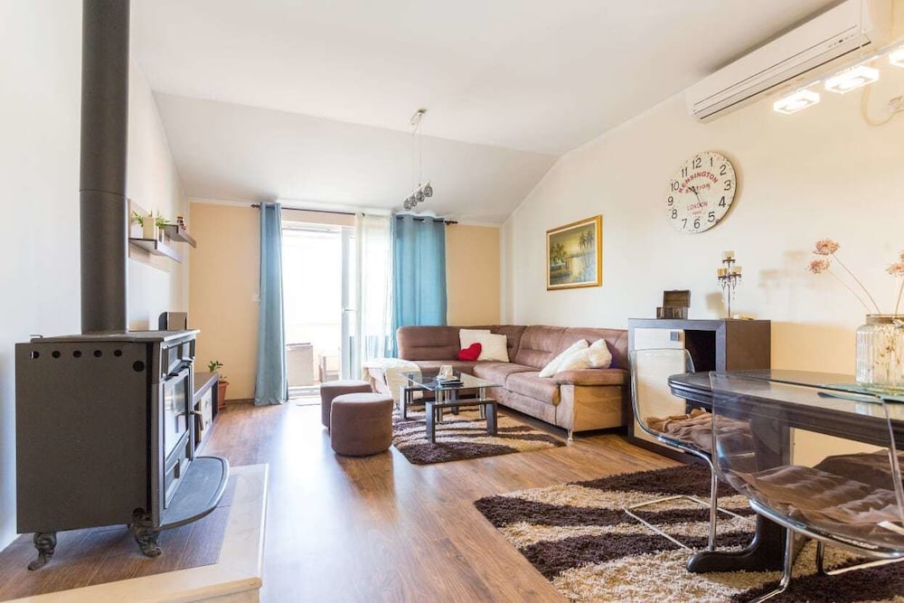 Sunny home