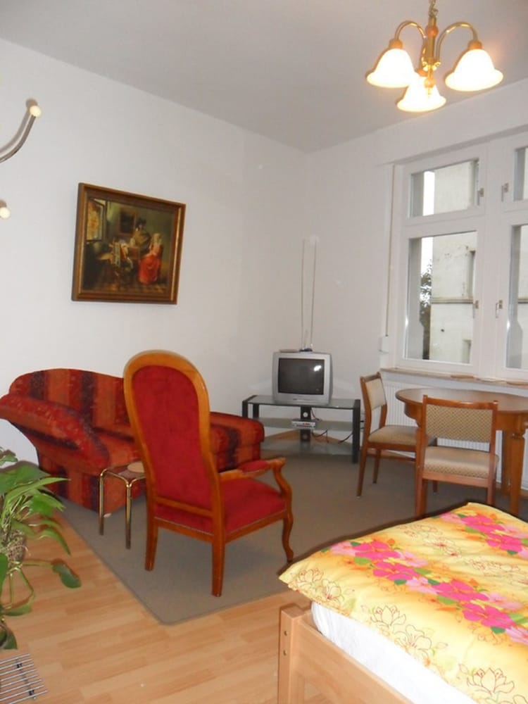 Pension Hans Rastatt - Baden-Baden