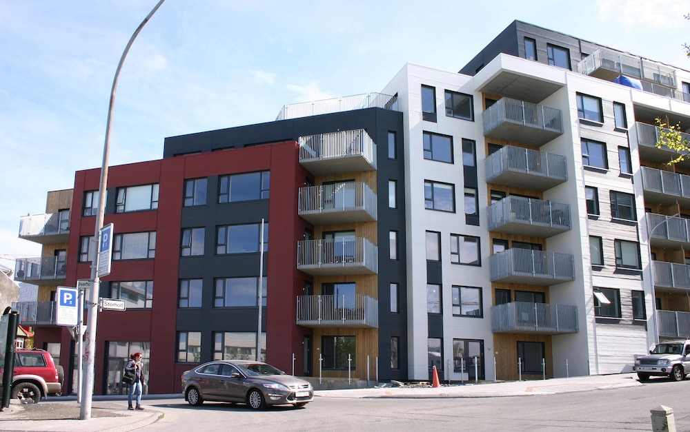 Nest Apartment Sparrow