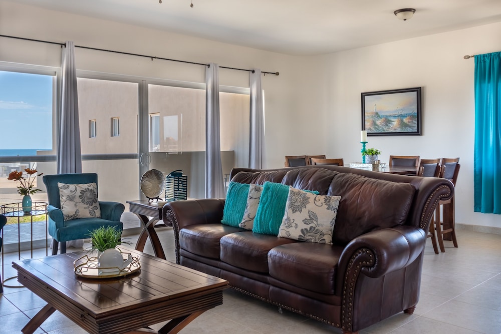 Amazing Luxury Ocean View Condo