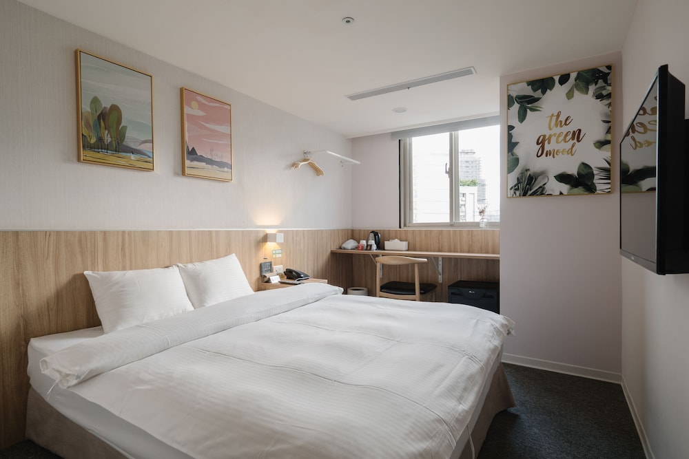 Hotel Attic