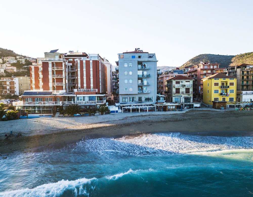 Hotel Maremola