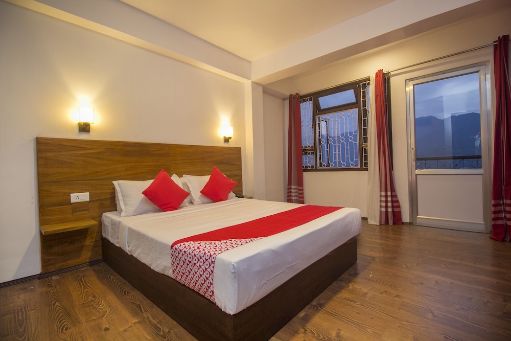 Capital O 26706 Namah Stay