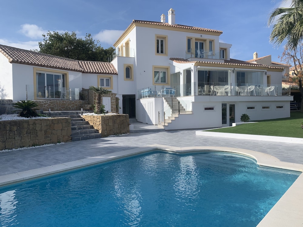 Three Palms - Adults Only