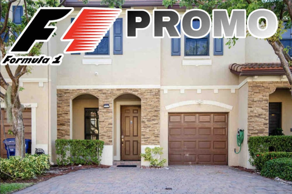 Rare Find! House of Happiness by MIA Zoo & FL Keys