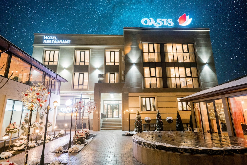 Oasis residence