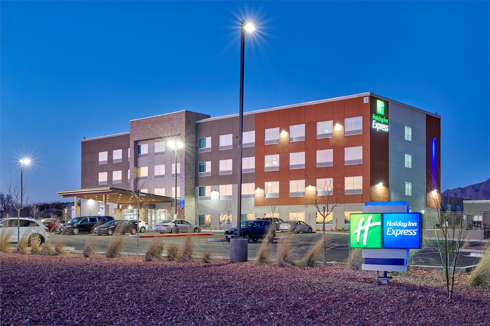 Holiday Inn Express El Paso - Sunland Park Area, an IHG Hotel