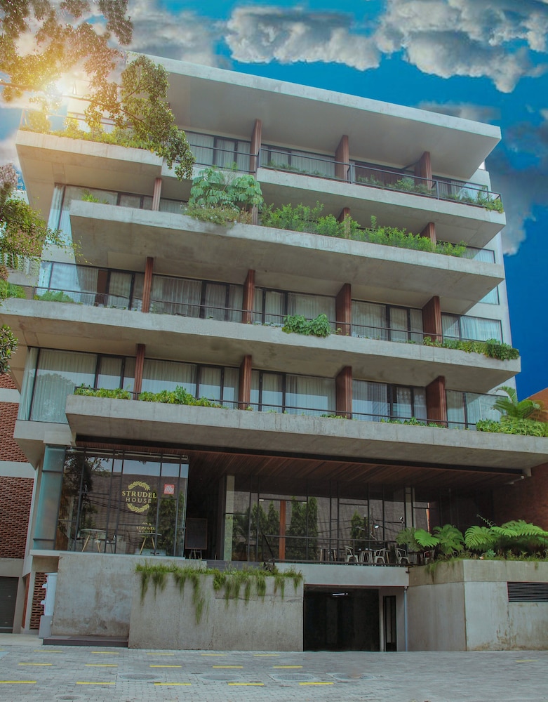 Nagomi Suites & Hotel