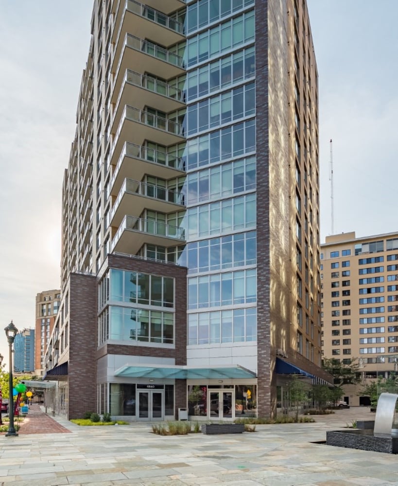 Bluebird Suites near Chevy Chase