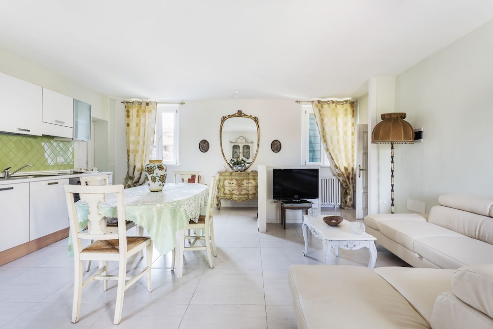 Pescantina - Via dei Pini