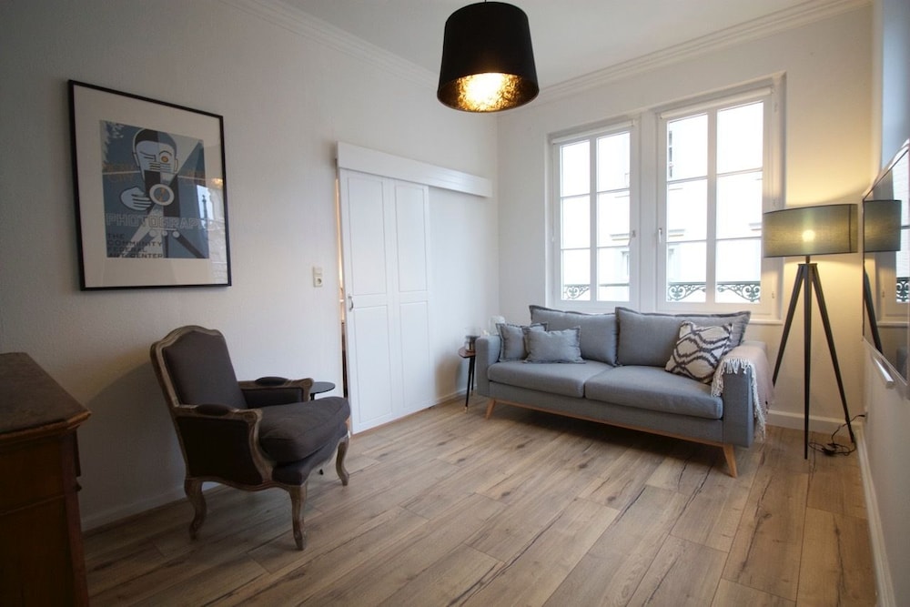 Boutique Charme Apartments 12