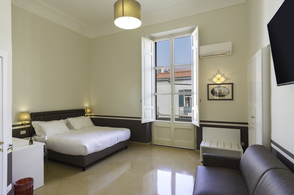 Residenza Molinari Suite&Rooms
