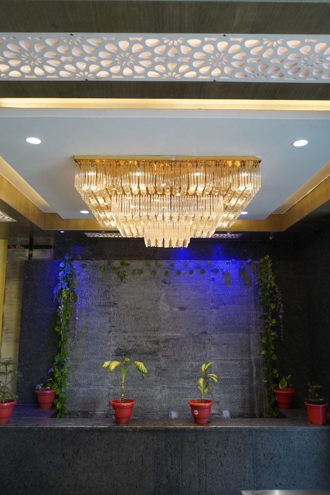 Wind Palace hotel
