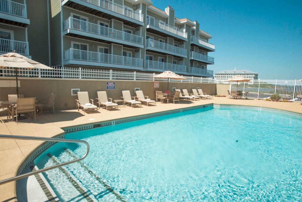 Lucayan Resort By Kees Vacations