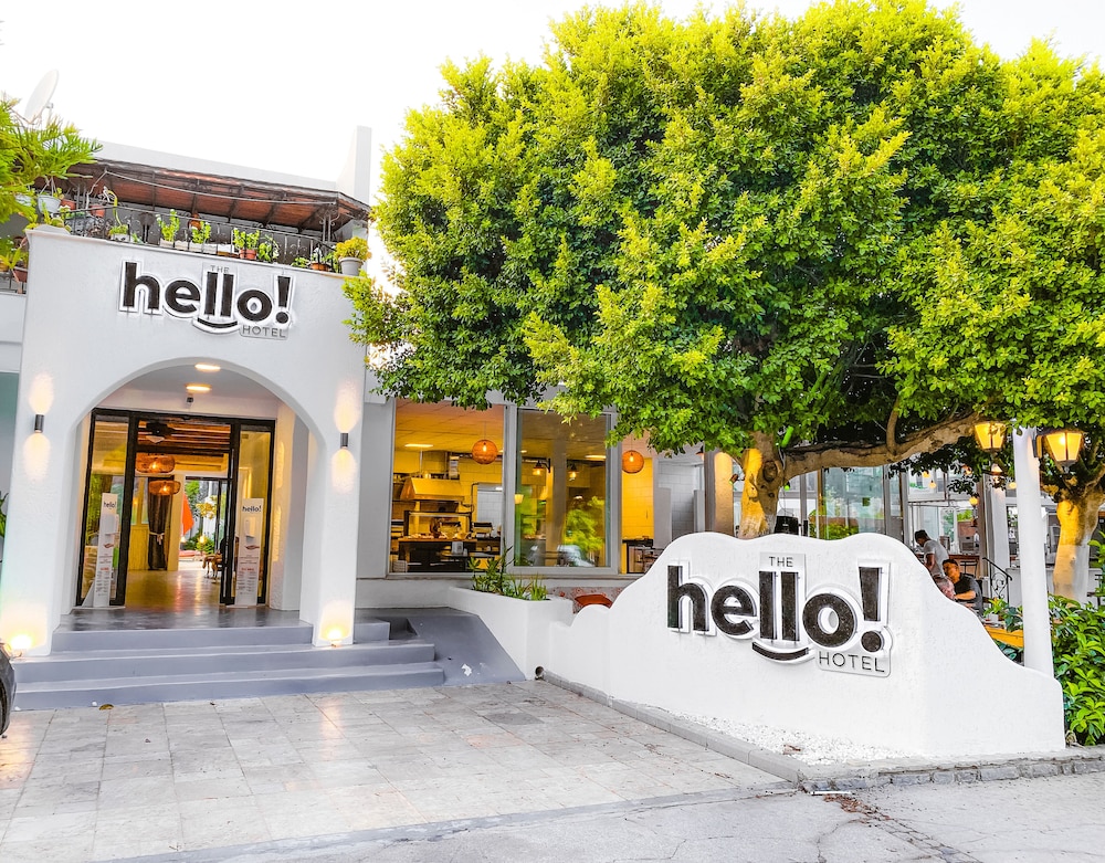 The Hello Hotel - All Inclusive