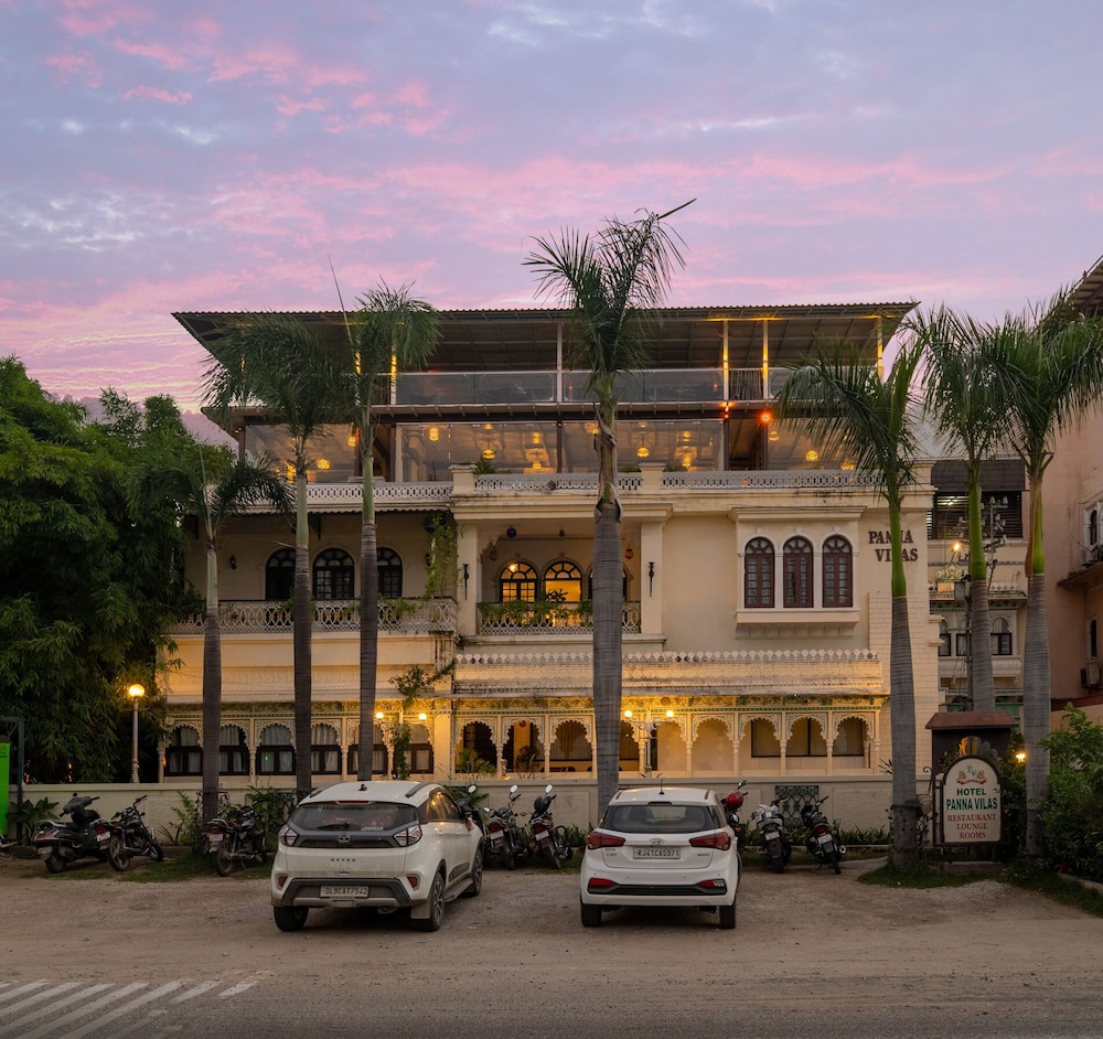 Hotel Panna Vilas Palace
