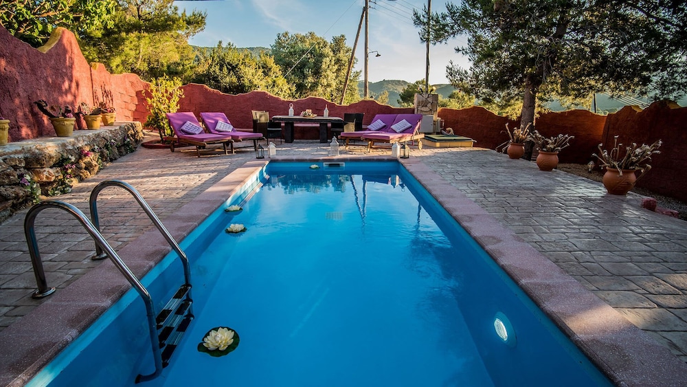 Athenea Villas