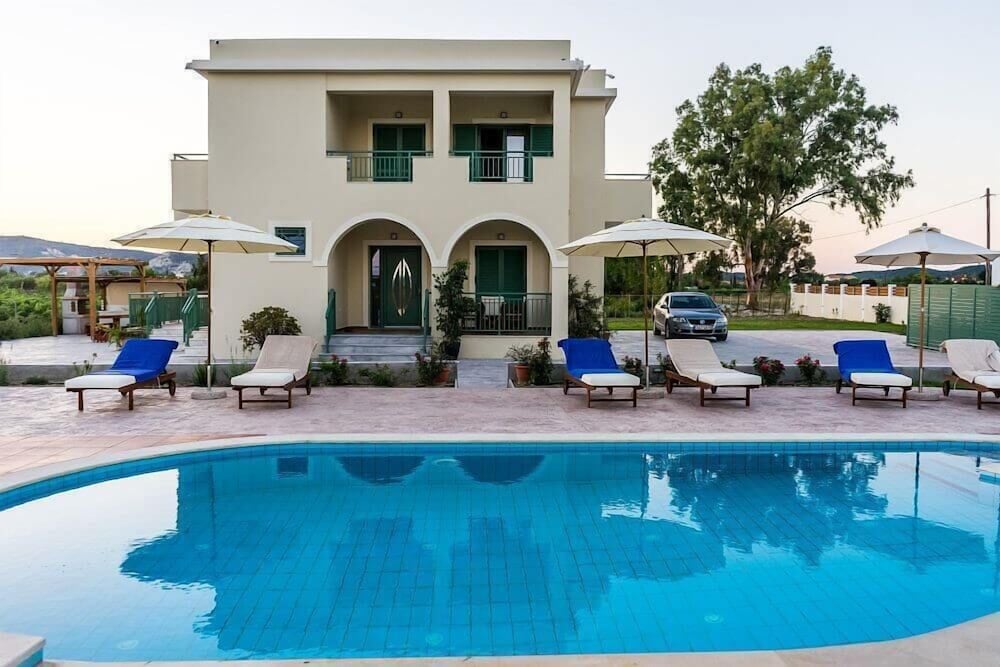 Villa Kampos