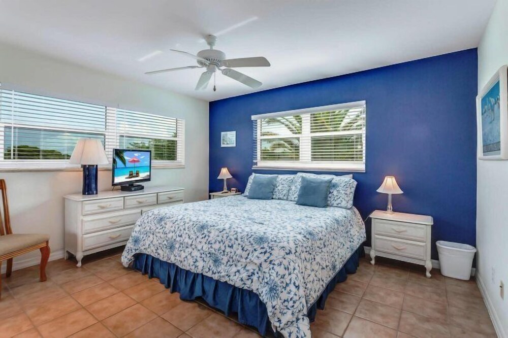 C8 2bed/2bath