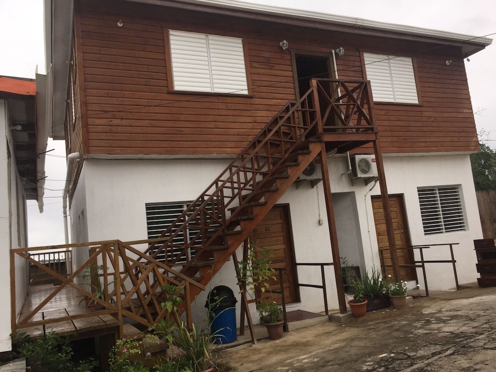 Matus Guest House